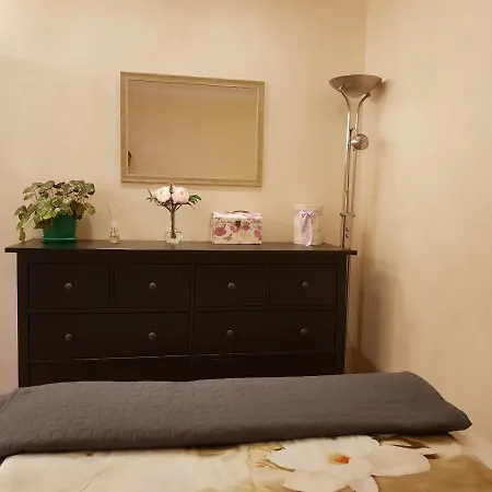 Simone' S Central Brand New Cozy Apartment - Free Parking Апартаменти Брашов